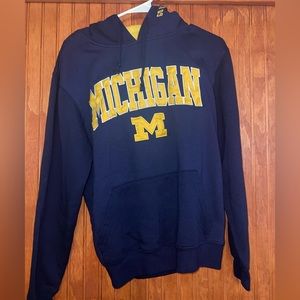 Michigan Hoodie Sweatshirt Size XL